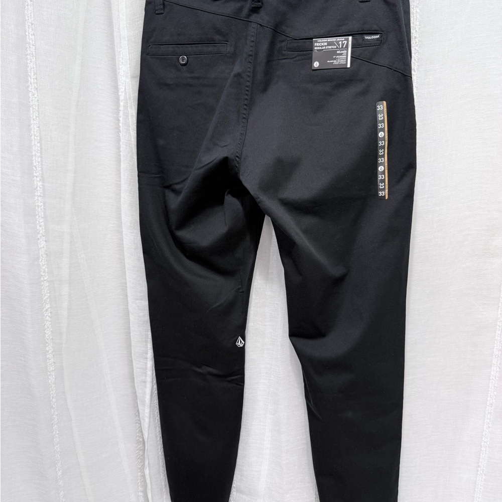 Volcom Men's frickin regular stretch size 33 Black Slim Performance Chinos